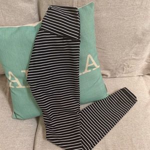 Lululemon Wunder Under high rise black/white